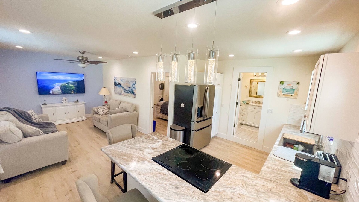 Fort Myers Beach Cottage | Charming Beach Cottage