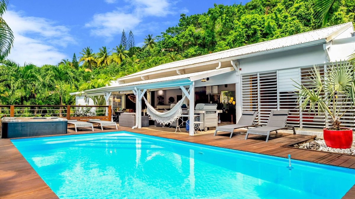 Bas Vent Villa | Charming bioclimatic villa in DESHAIES, 300m from Fort Royal beach