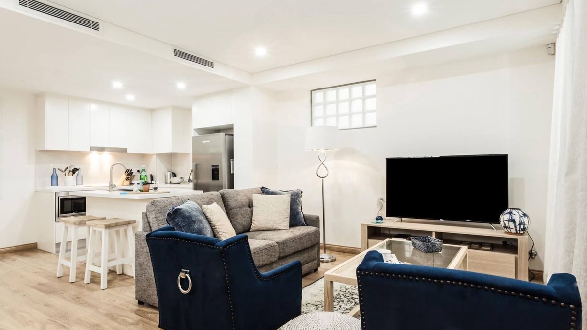 Coogee Apartment | Charming Bream I365