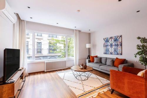 Sisli Apartment | Charming Bright 4bd2bath Balcony Central Pad #368