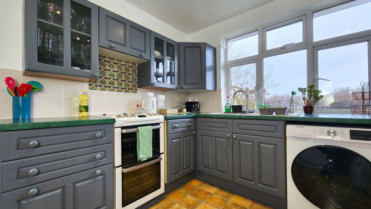 Bladon Cottage | Charming Bungalow, 3Bedroom, Blenheim Palace & Oxford