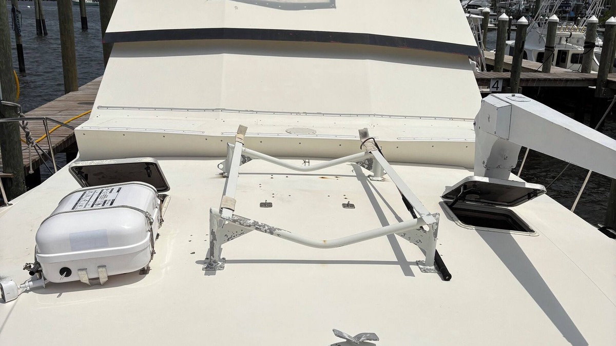 Stuart Boat Rental | Charming Bunk Room 50 foot Viking yacht in delightful Port Salerno with WiFi, AC
