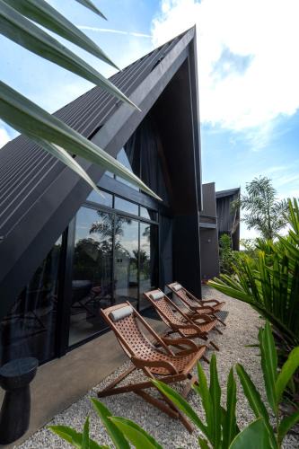 Arenal Hot Springs House | Charming Cabin In La Fortuna Whot Tub Brand New!