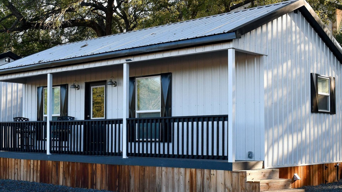 Boerne Cabin | Charming Cabin Retreat in Texas Hill Country