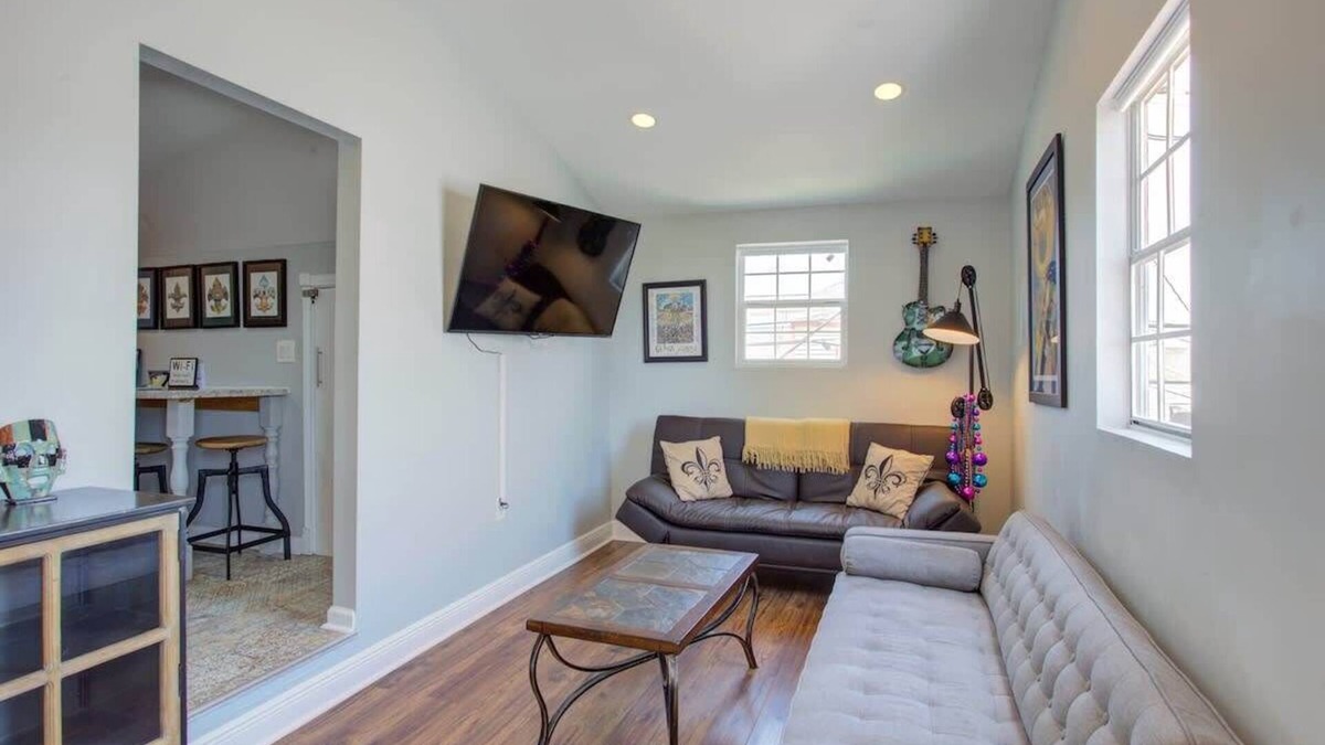 Mid-City House | Charming Central 2BR | Courtyard | Pet Friendly