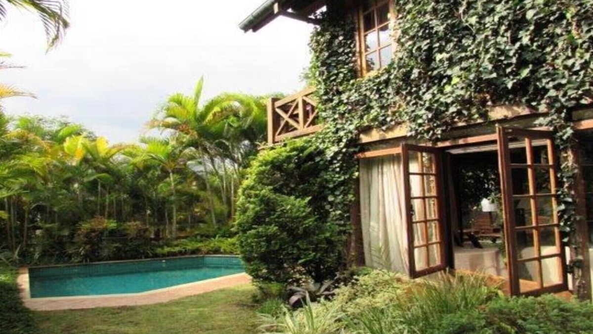 Petropolis Ski Chalet | Charming Chalet In The Best Condominium Of Itaipava