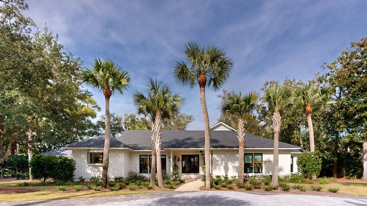 Sea Island Cottage | Charming Coastal Bungalow