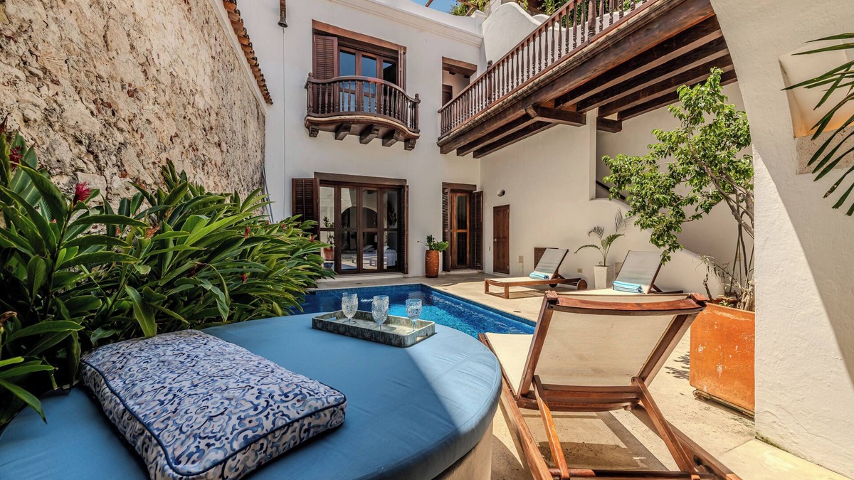 Cartagena District House | Charming Colonial Escape: Experience the Heart of Cartagena in Style!