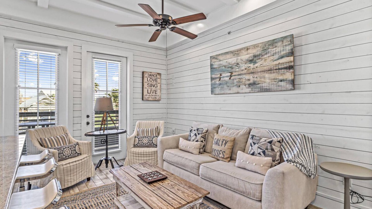 Cinnamon Shore Condo | Charming Condo@Cinnamon Shore w/Access to Beach, Pools & More Amenities!