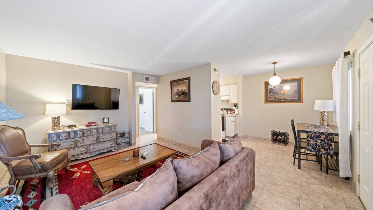 Collins Condo | Charming Condo in Downtown Wickenburg - Walk to Events, Shopping and Dining