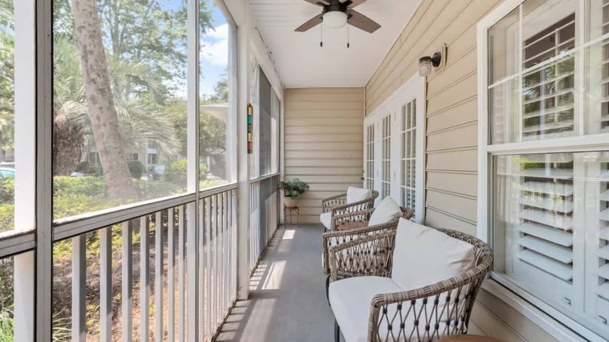Saint Simons Heights Condo | Charming Condo in Barnes Plantation