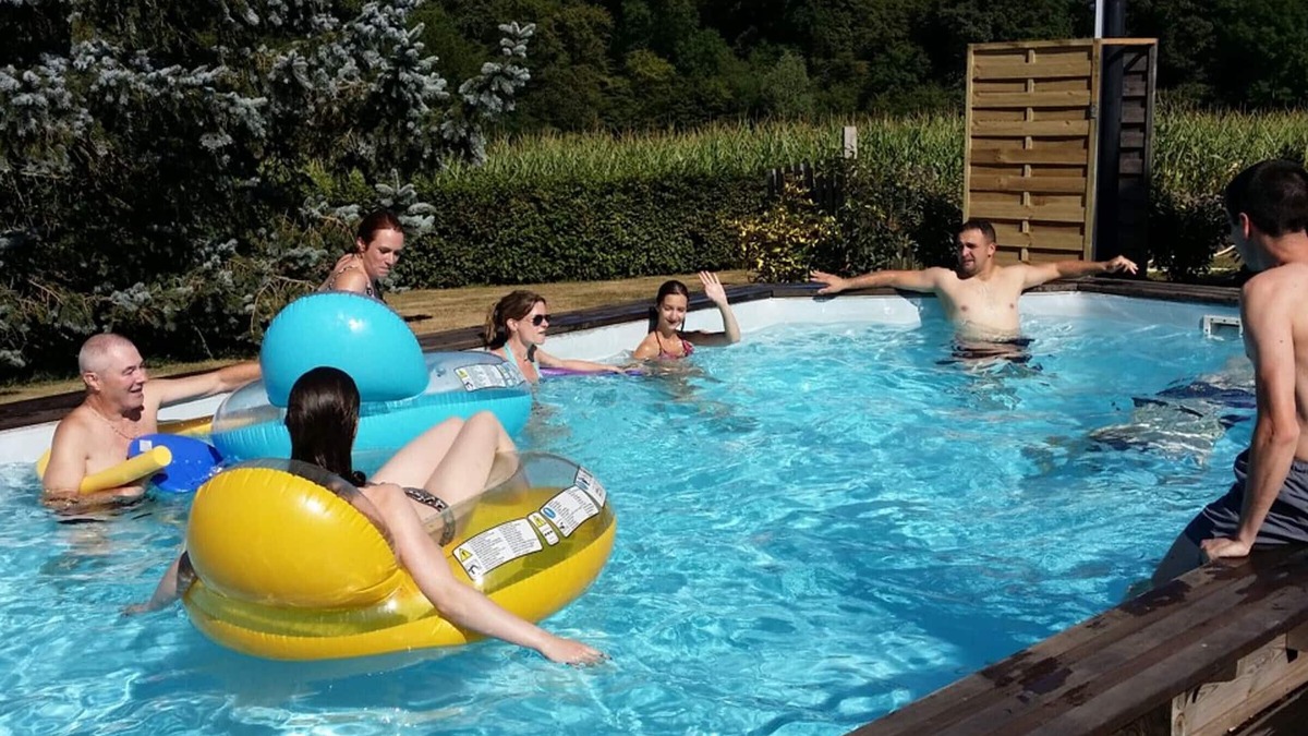 Isle-et-Bardais Cottage | Charming cottage with shared pool in the heart of nature