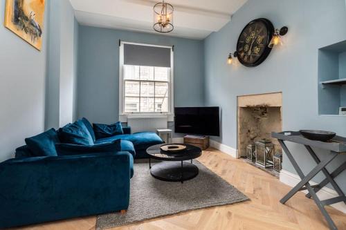 Batheaston House | Charming Cottage - Country Views
