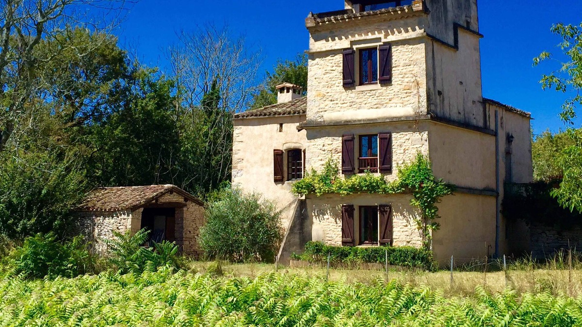Penne Cottage | charming cottage in an 18th century dovecote, 4 to 6 people