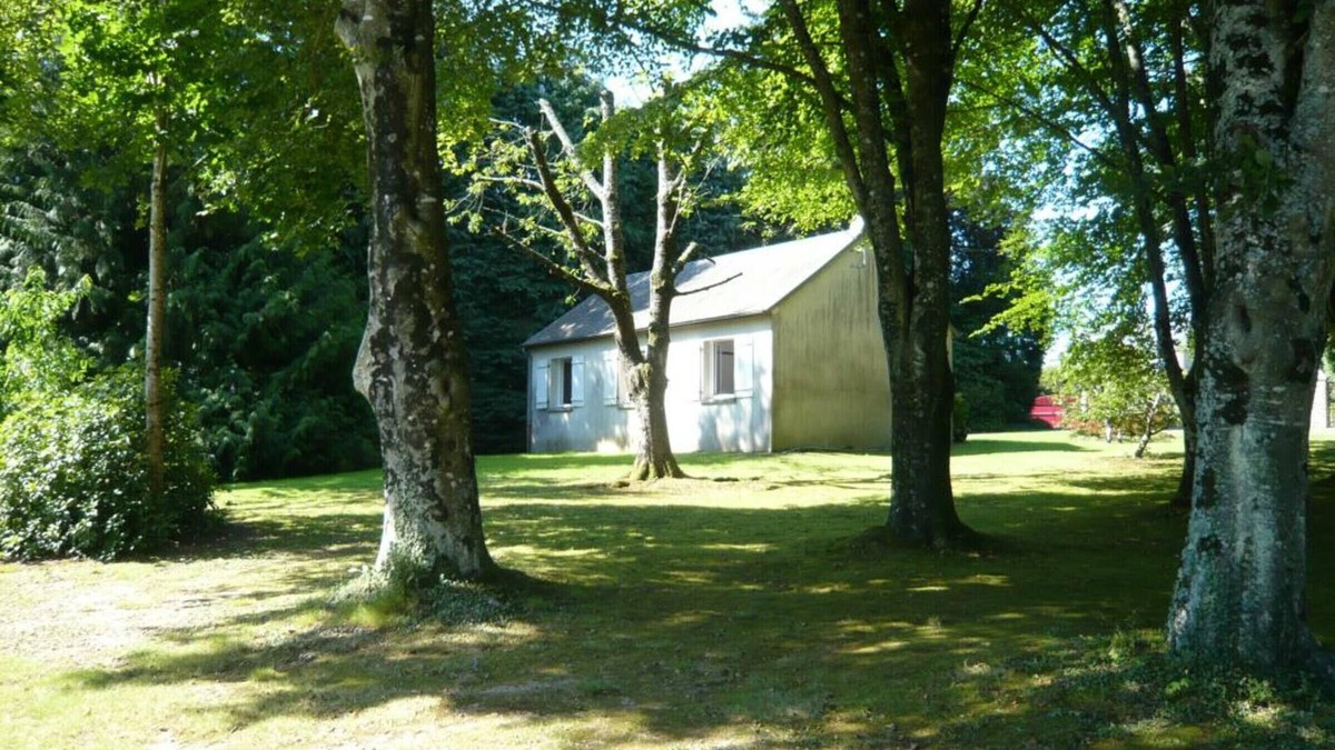 Percy-en-Normandie Cottage | Charming Cottage in Normandy with WiFi, Garden, and Modern Amenities