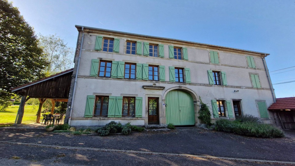 La Baffe Cottage | Charming Cottage with Garden, 10km to Épinal, Near Ski, Hiking Trails, Pet-Friendly