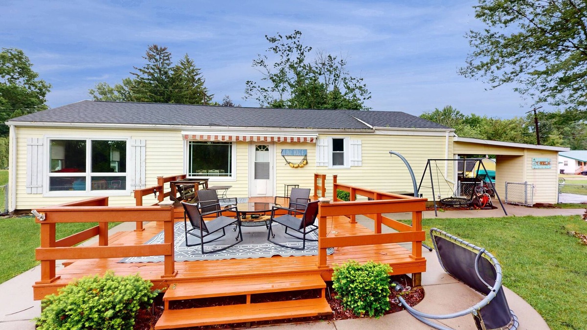 Coldwater Cottage | Charming cottage with a private dock and serene water views