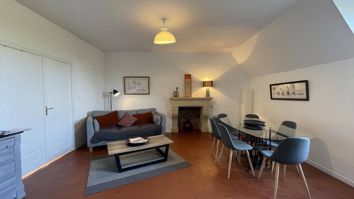 Trevol Cottage | Charming cottage with WiFi near Moulins for 6 guests