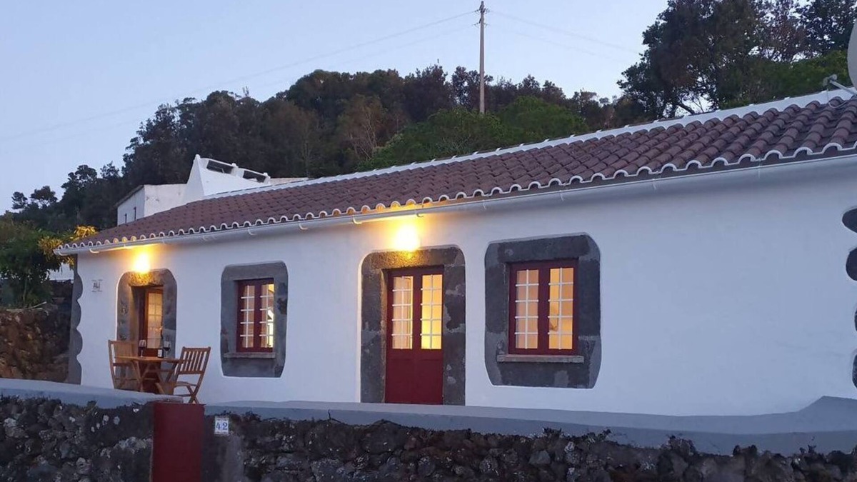 Altares House | Charming Country House by PontaNegraAzores