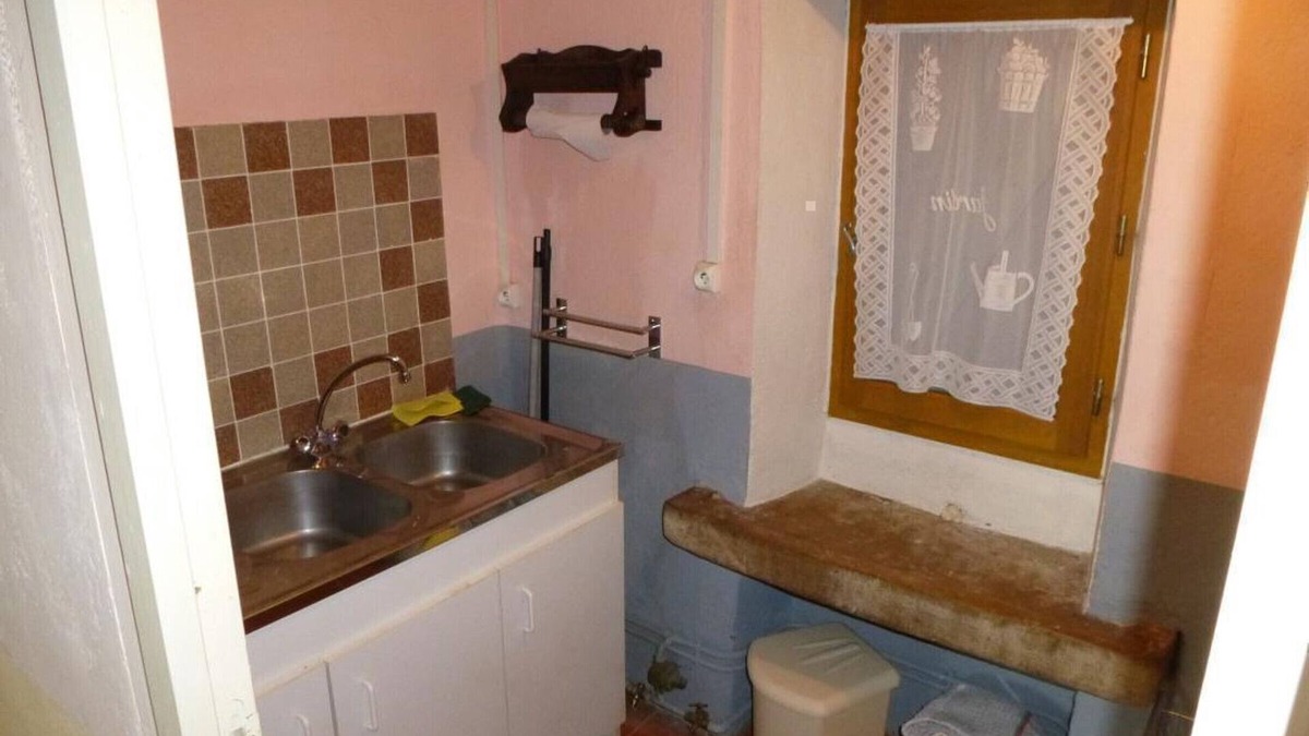 Montoldre Cottage | "Charming Country Cottage: Fireplace, Garden, Near Vichy & Activities, Pet-Friendly"
