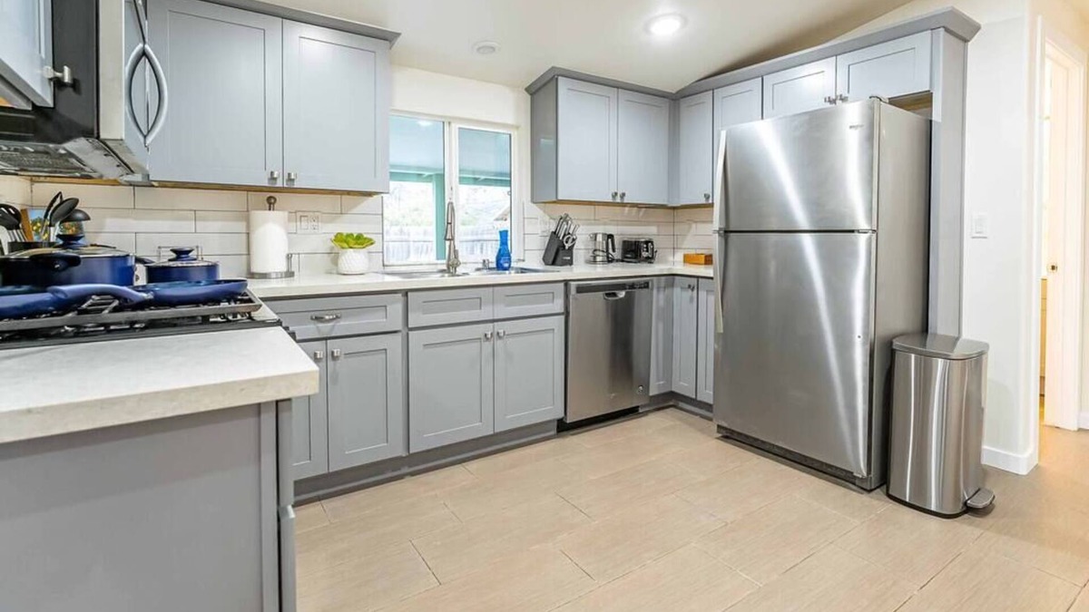 Bonita House | Charming Country Retreat with Modern Amenities