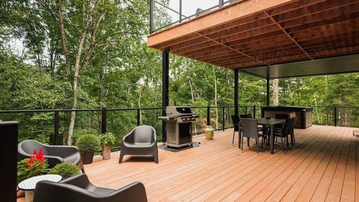 La Conception House | Charming & Cozy Modern Chalet near Tremblant