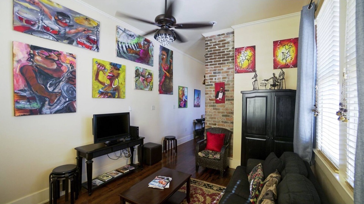 Faubourg Marigny Cottage | Charming Craftsman Cottage on Royal Near French Quarter