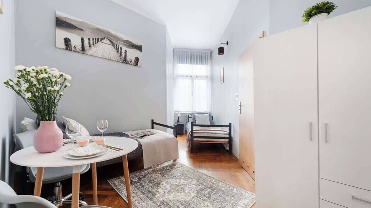 Wesoła Zachod Apartment | Charming double room in the city centre