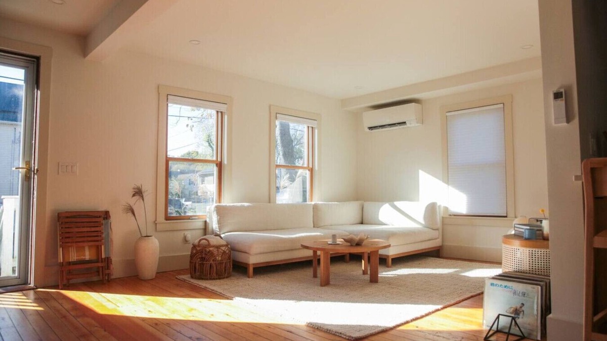 Wakefield-Peacedale House | Charming Downtown Wakefield Mill House