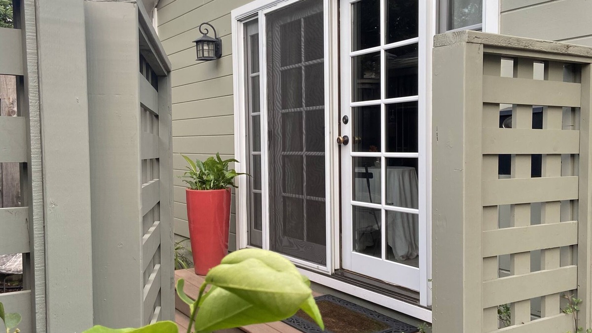 Napa Cottage | Charming Downtown Guesthouse