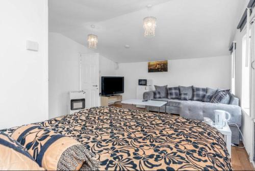 Blackburn House | Charming Edinburgh KEYWORKS CONTRACTERS BUSINESS