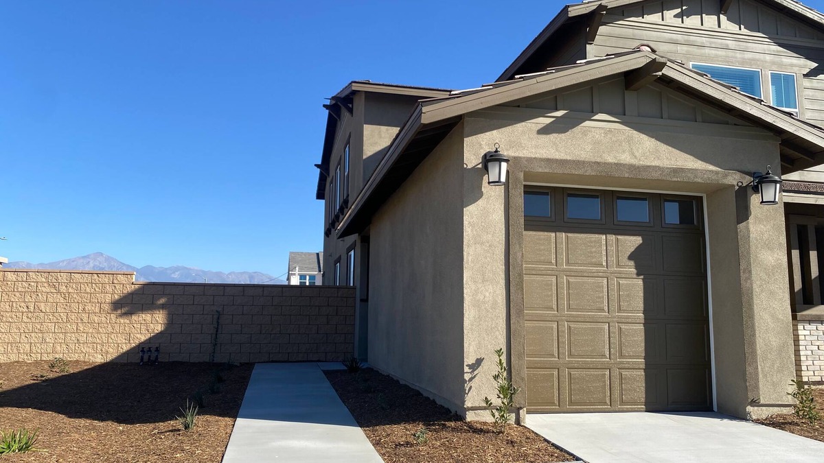 Loma Linda House | Charming entire guest suite with 2-bedroom with AC & fast WiFi with own entry
