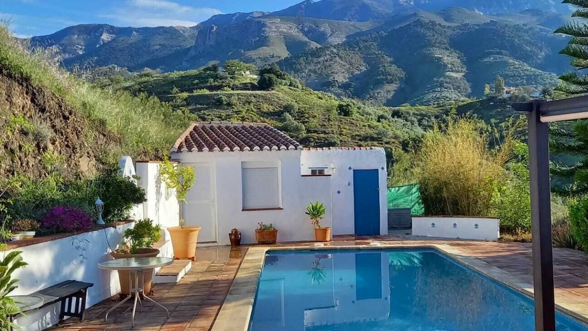 Canillas de Aceituno House | Charming country house