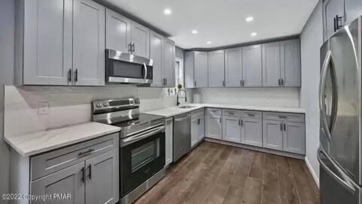 East Stroudsburg House | Charming Family Home With Fire Pit, Pool Table, Arcade, Darts &Foosball