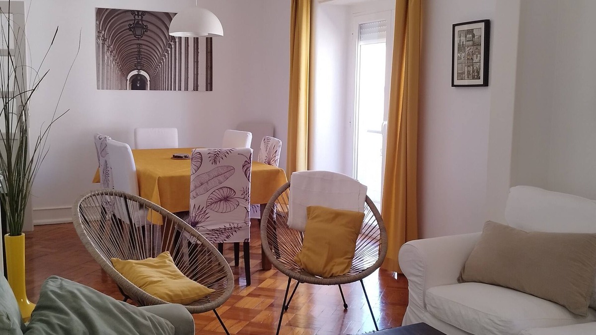 Sao Jorge de Arroios Apartment | Charming Family Apartment II