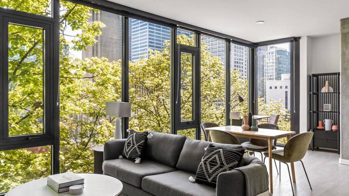 Downtown Seattle Apartment | Charming First Hill 2BR w/Gym & Coworking, by Blueground