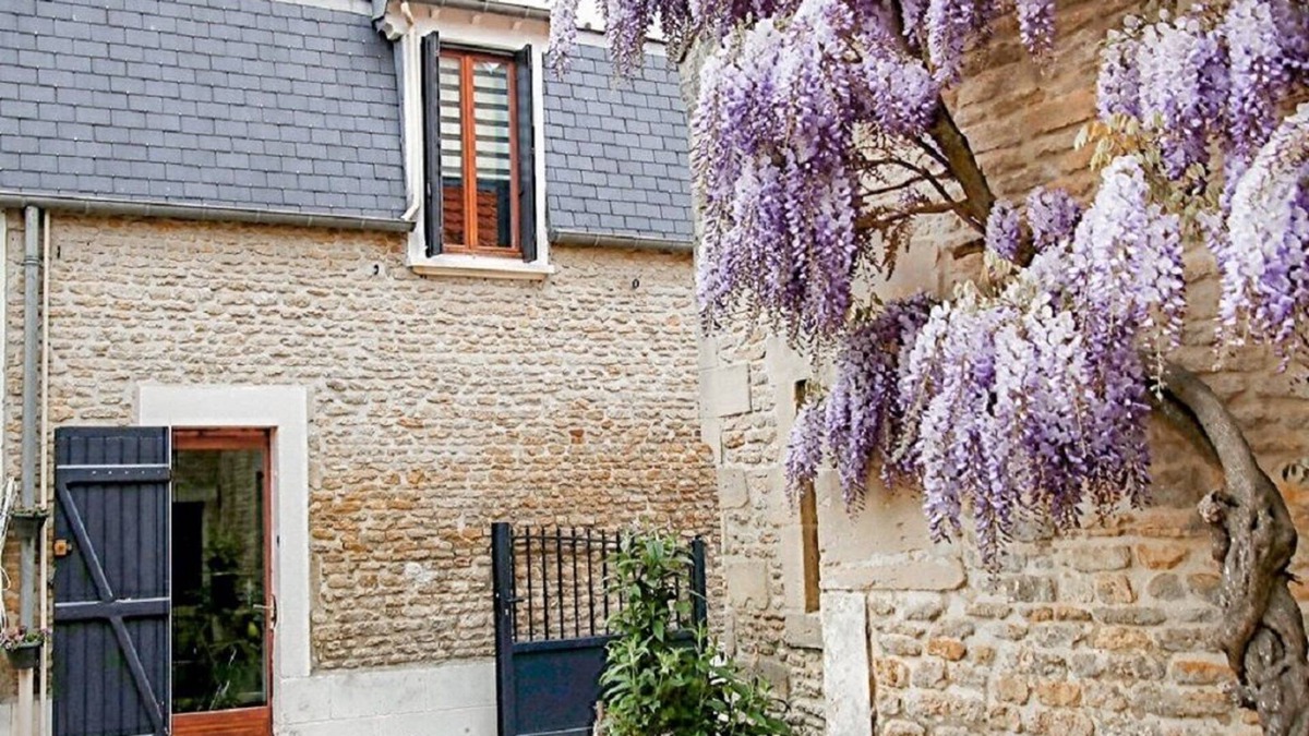 Bernieres-sur-Mer House | Charming furnished apartment, Normandy coast, 400m from the beach