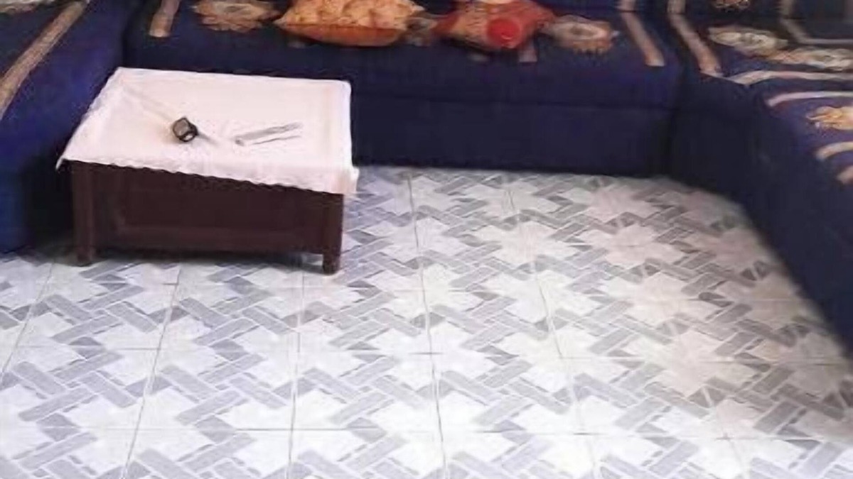 Tabarka Villa | Charming furnished and air-conditioned Villa S+2 with private parking in Tabarka - city