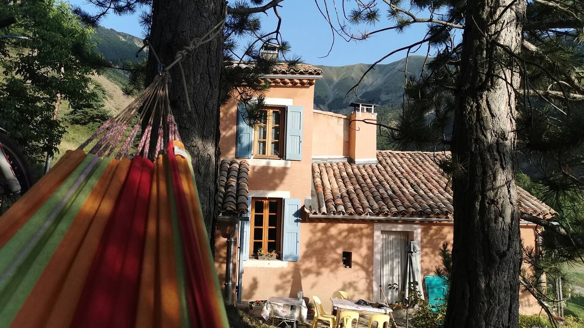 Bayons House | Charming gite at the foot of the Monges mountains. Southern Alps, 6 to 8 people