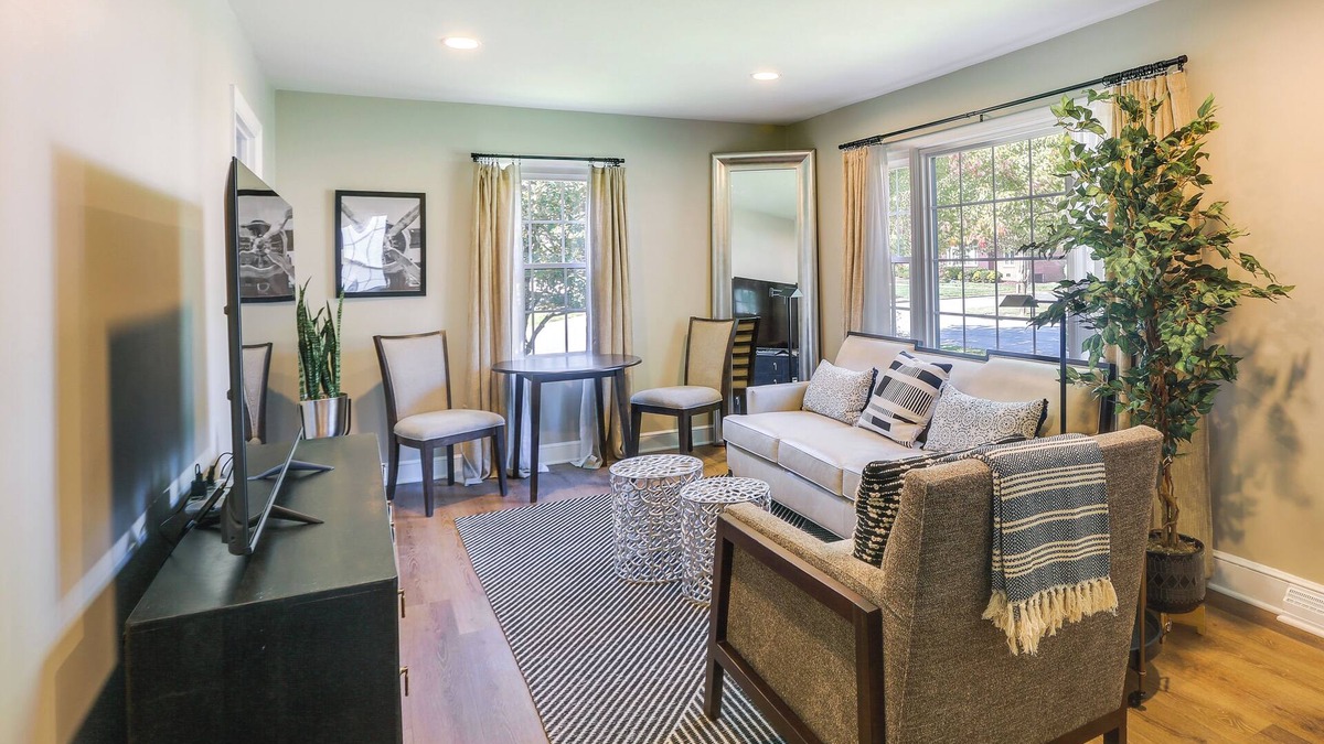 Greensboro House | Charming Greensboro Home - 2 Mi to Downtown!