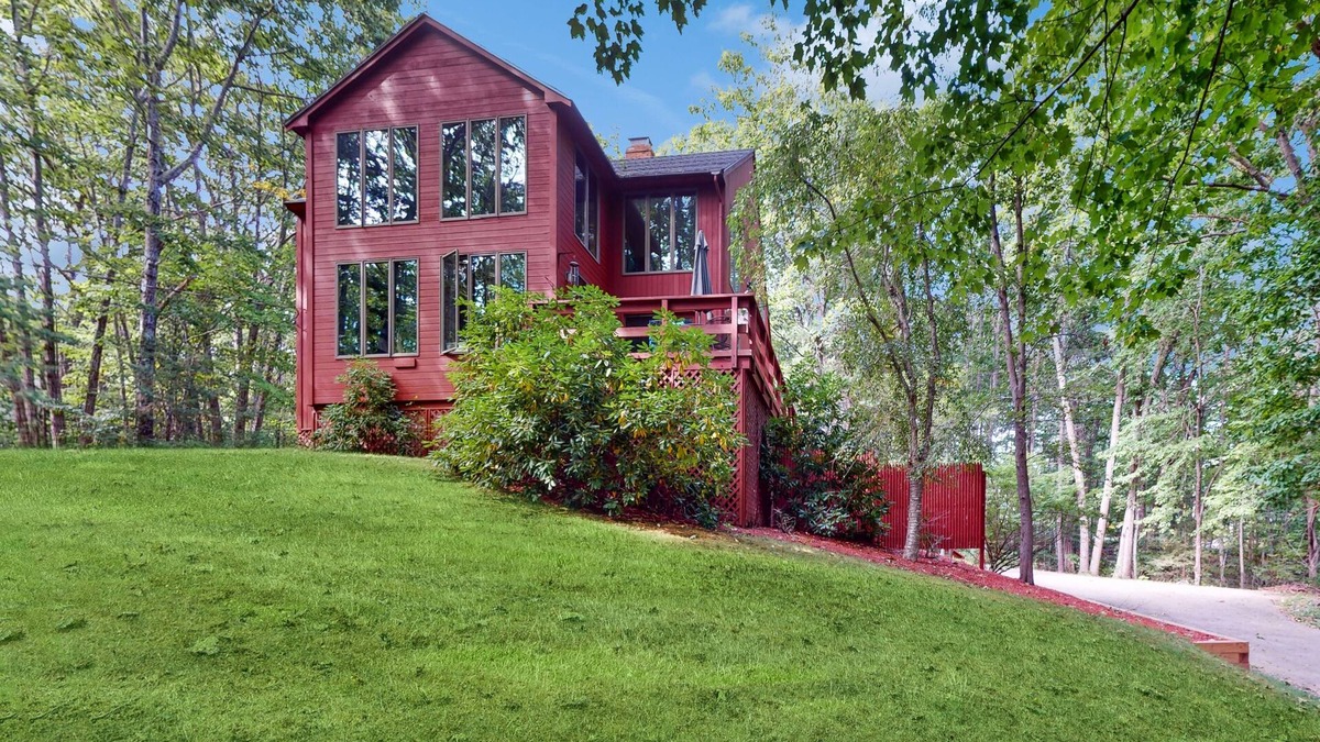 Ogunquit - Wells House | Charming Hillside Retreat with Hot Tub, Firepit, and Spacious Deck
