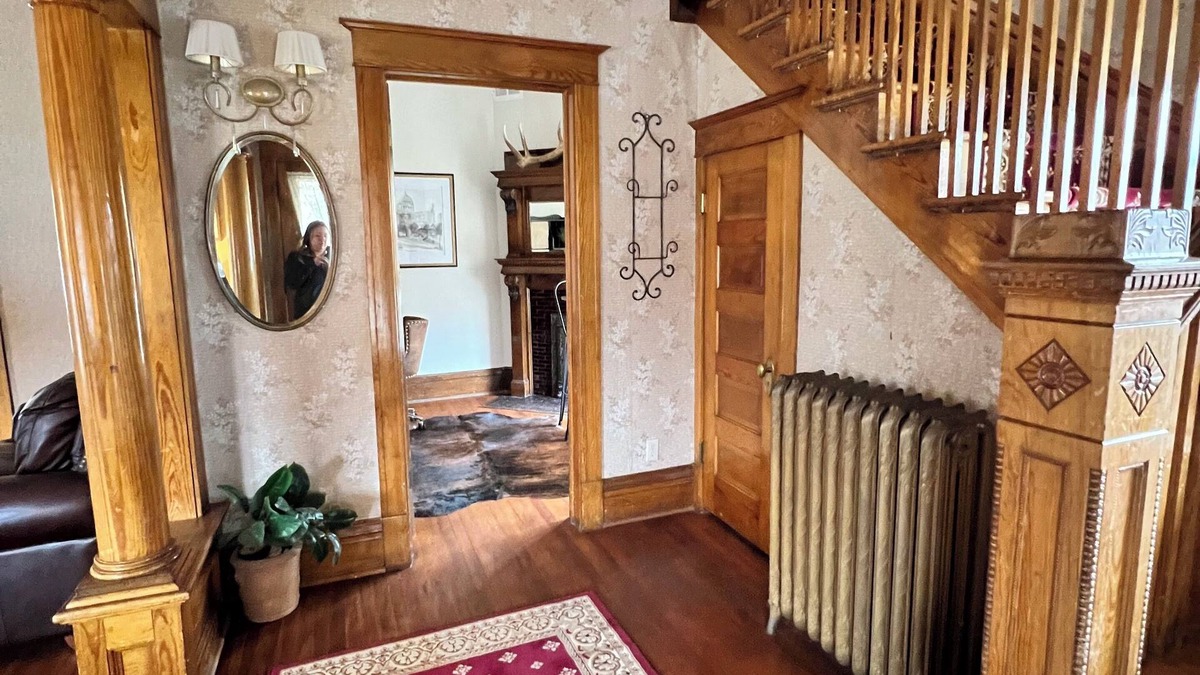 Laramie House | Charming Historic 5-Bedroom Home in Prime Locationnn