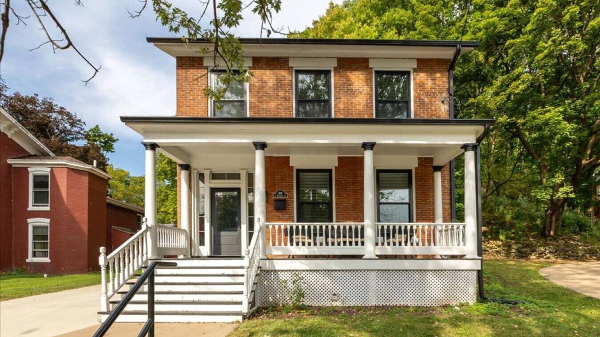 Galena House | Charming Historic Gem in the Heart of Galena!