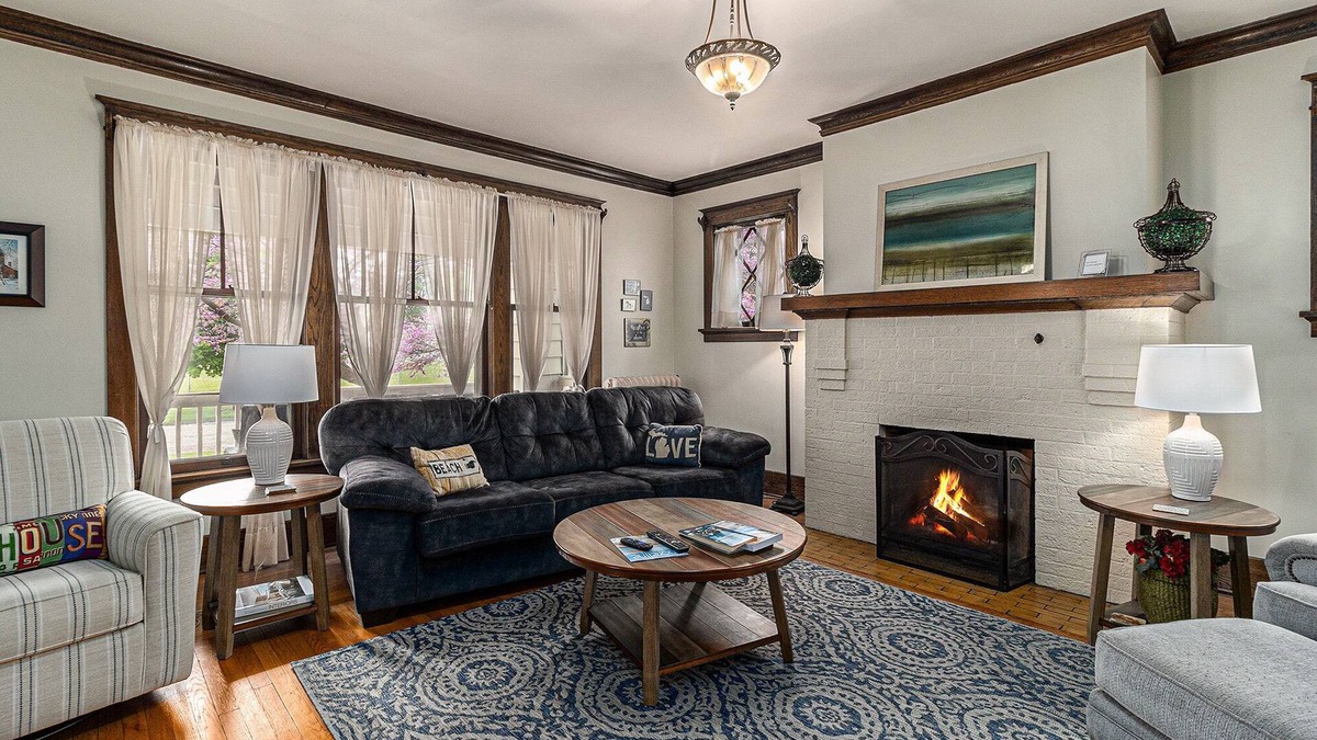 Manistee House | Charming Historic Home Close to Downtown and Beach