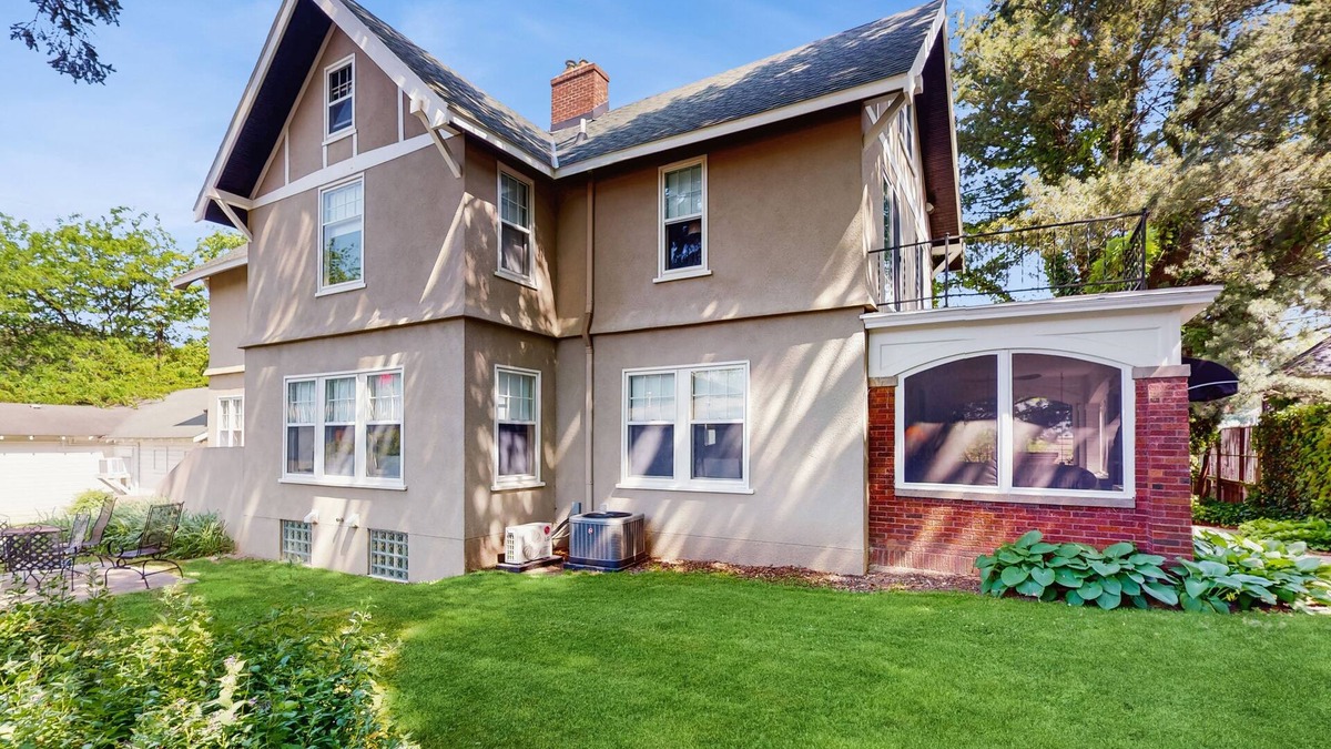 Saugatuck House | Charming historical home with gated entrance & gas grill - walk around downtown