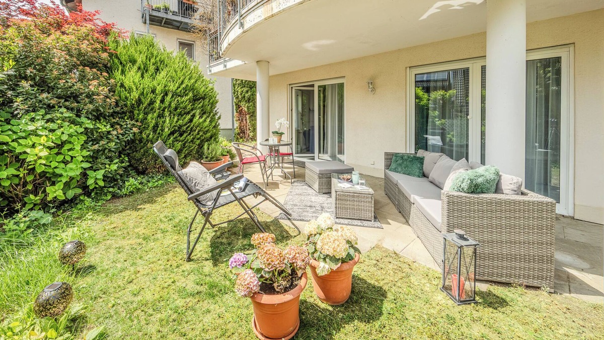 Gaienhofen Apartment | Charming holiday flat with garden 2 minutes from the lake