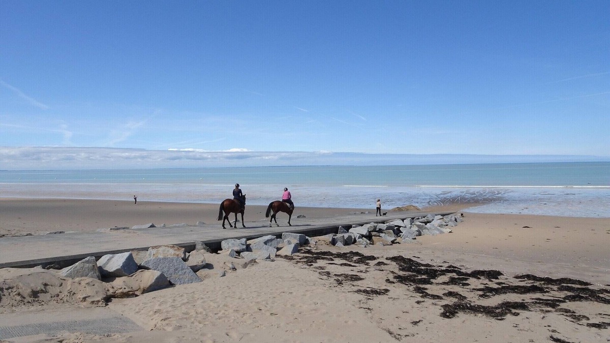 Carolles House | Charming holiday home, in the heart of the bay of Mont St. Michel