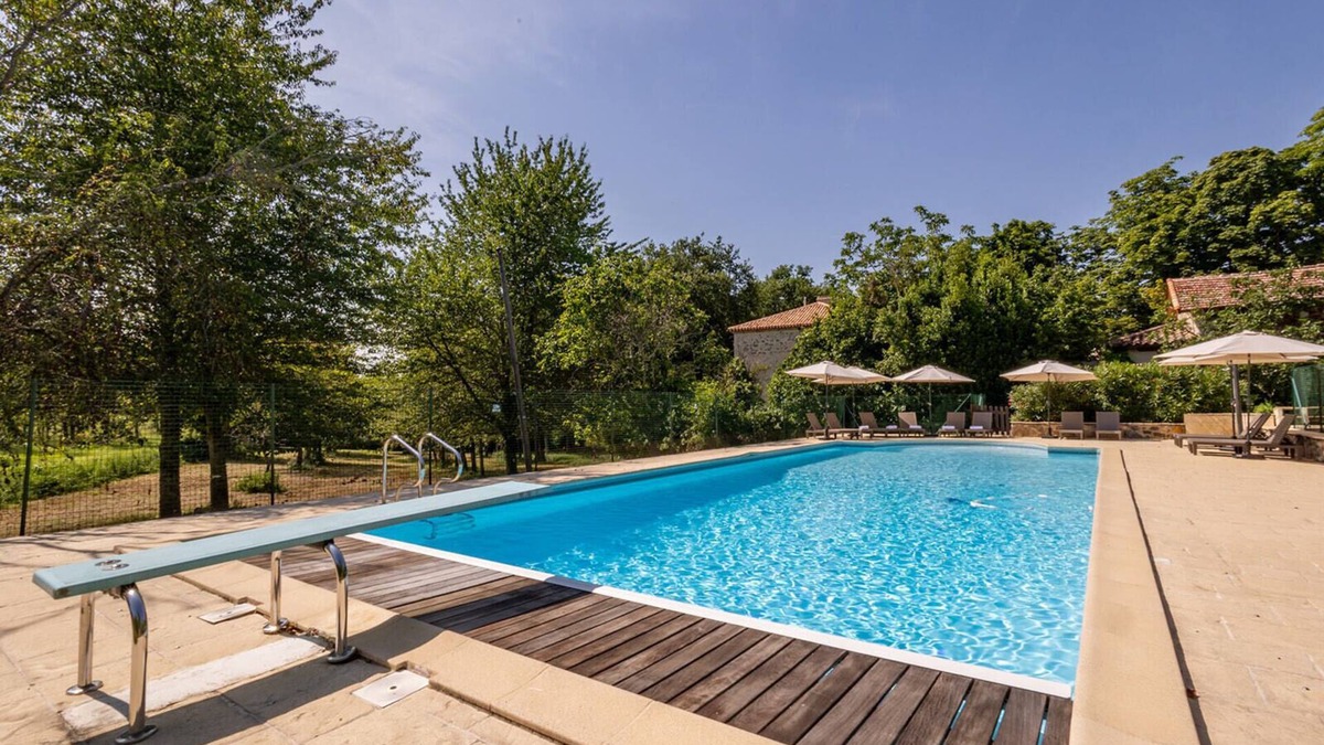 Nerac House | Charming holiday house for 6 "La Source" - Wild nature & pool. 30 min from Agen