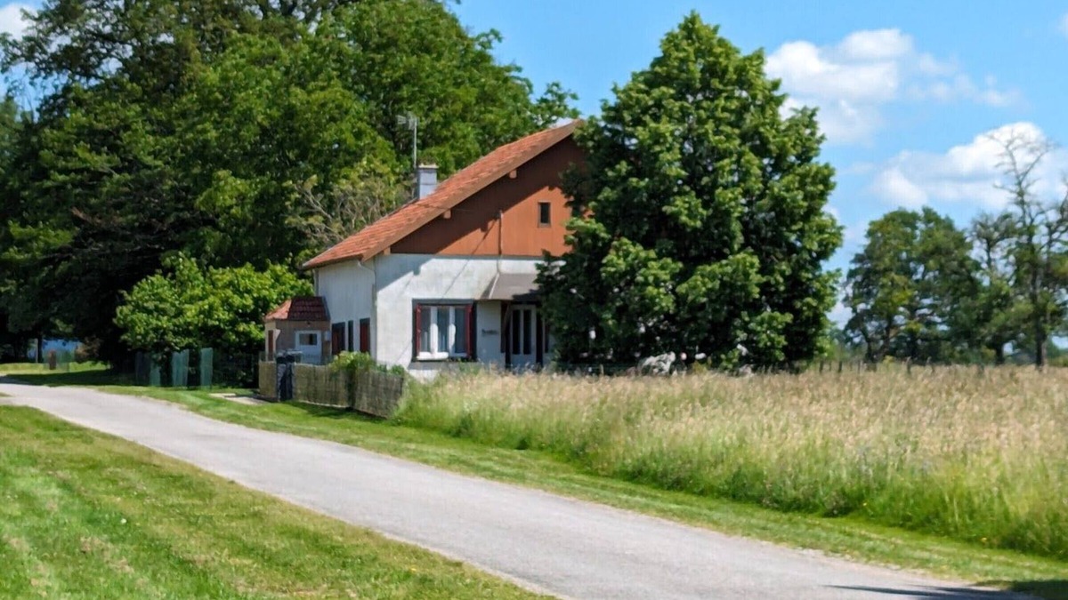 Montmotier Cottage | Charming Home in Verdant Vôge - Hike, Bike, and Relax Nearby