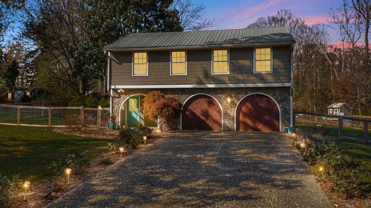 Asheville House | Charming Home in West Asheville - Hot tub/Deck/Firepit/Fenced Yard